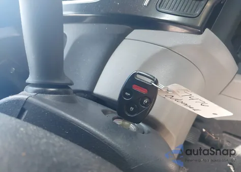 2013 Honda Civic Lx z USA, uszkodzony, nr VIN 2HGFB2F55DH557752